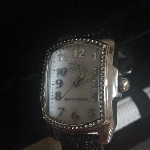 Invicta Lupah Special Edition: Tritnite Night Glow - Picture 9 of 10